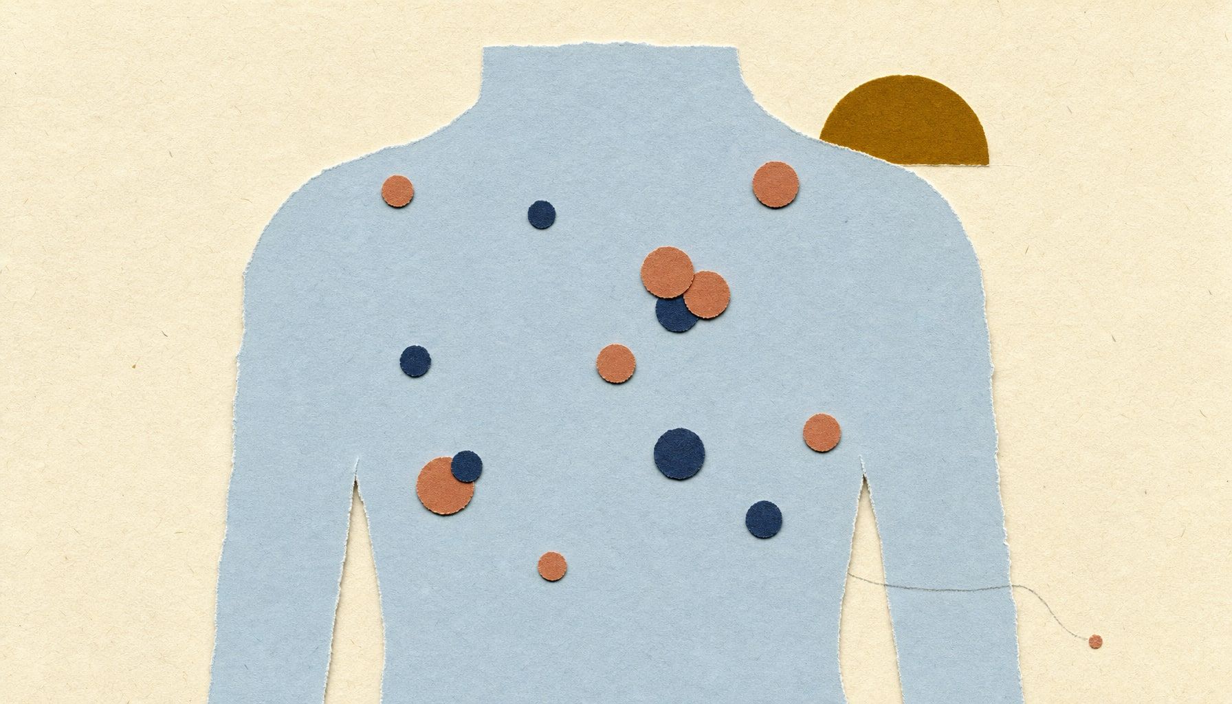 Paperikollaasi, jossa vaaleansininen torso-siluetti ilman kasvoja keskellä. Sisällä siroteltuna kymmenkunta pientä terracotta- ja tummansinistä paperipistettä rinta- ja vatsa-alueella. Yläoikealla amber-värinen puoliaurinko. Alaoikealta ohuin lyijykynäviiva johtaa pieni terracottapilkku ulos siluetista.